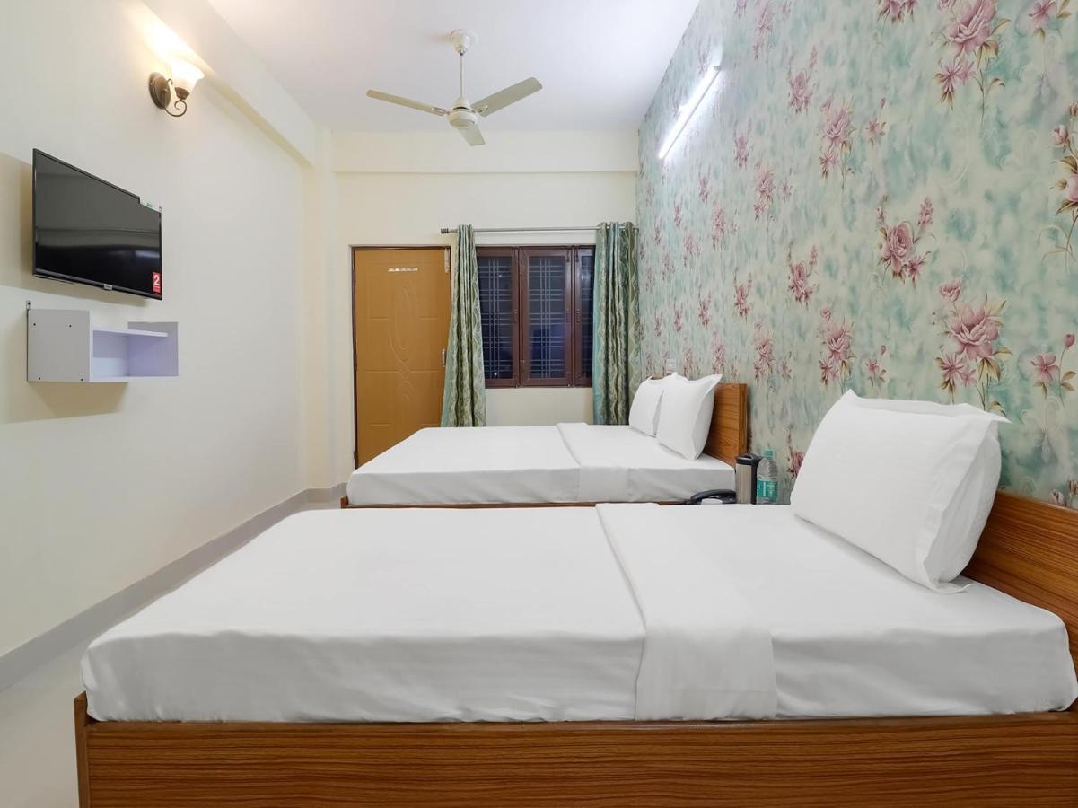 Oyo 84661 Lakshmi Home Stay Jhājra Dış mekan fotoğraf