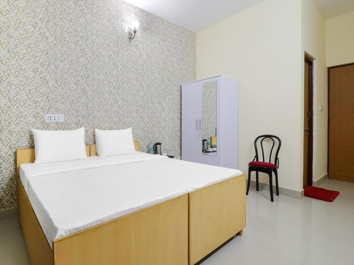 Oyo 84661 Lakshmi Home Stay Jhājra Dış mekan fotoğraf